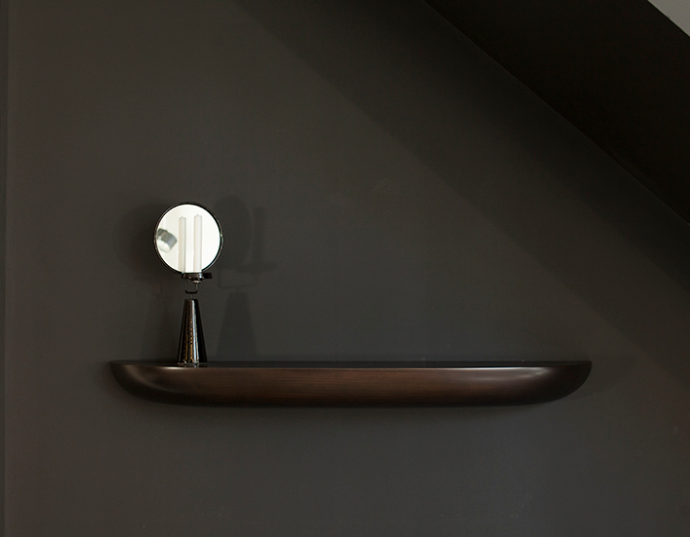 Wing Shelf